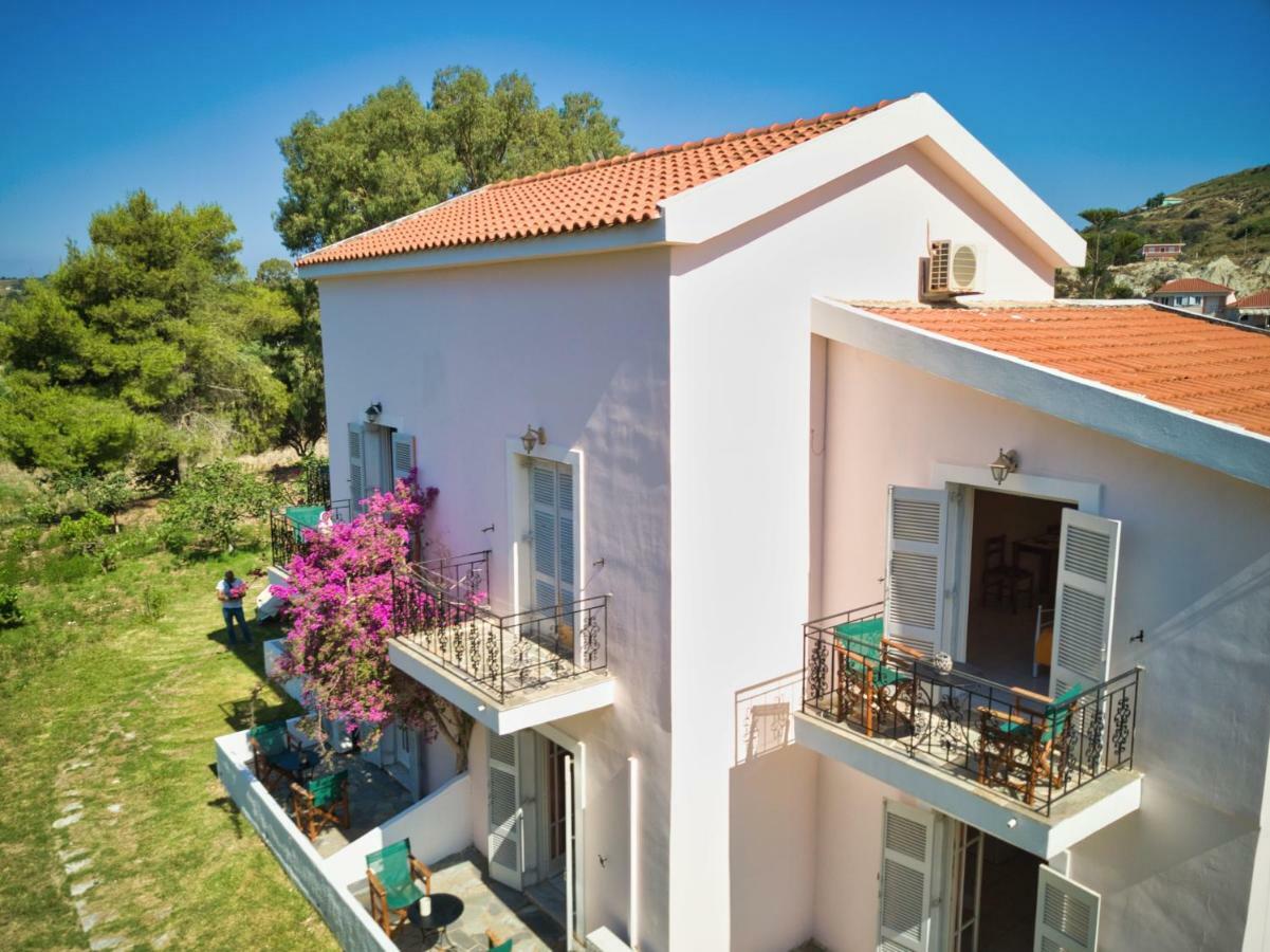Villa Anna Maria Lixouri Exterior foto